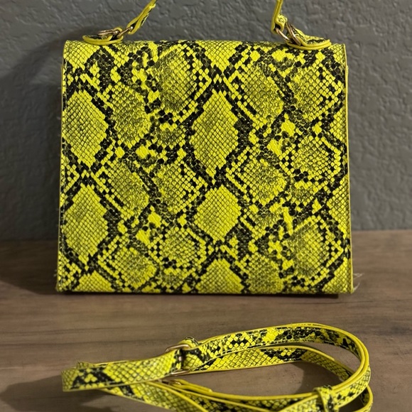 Purse - Picture 6 of 6